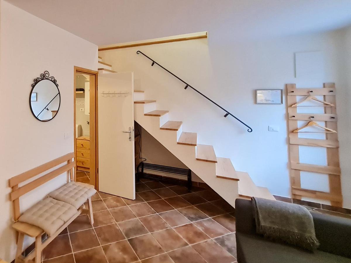 רוביני Sweet House And Apartment מראה חיצוני תמונה